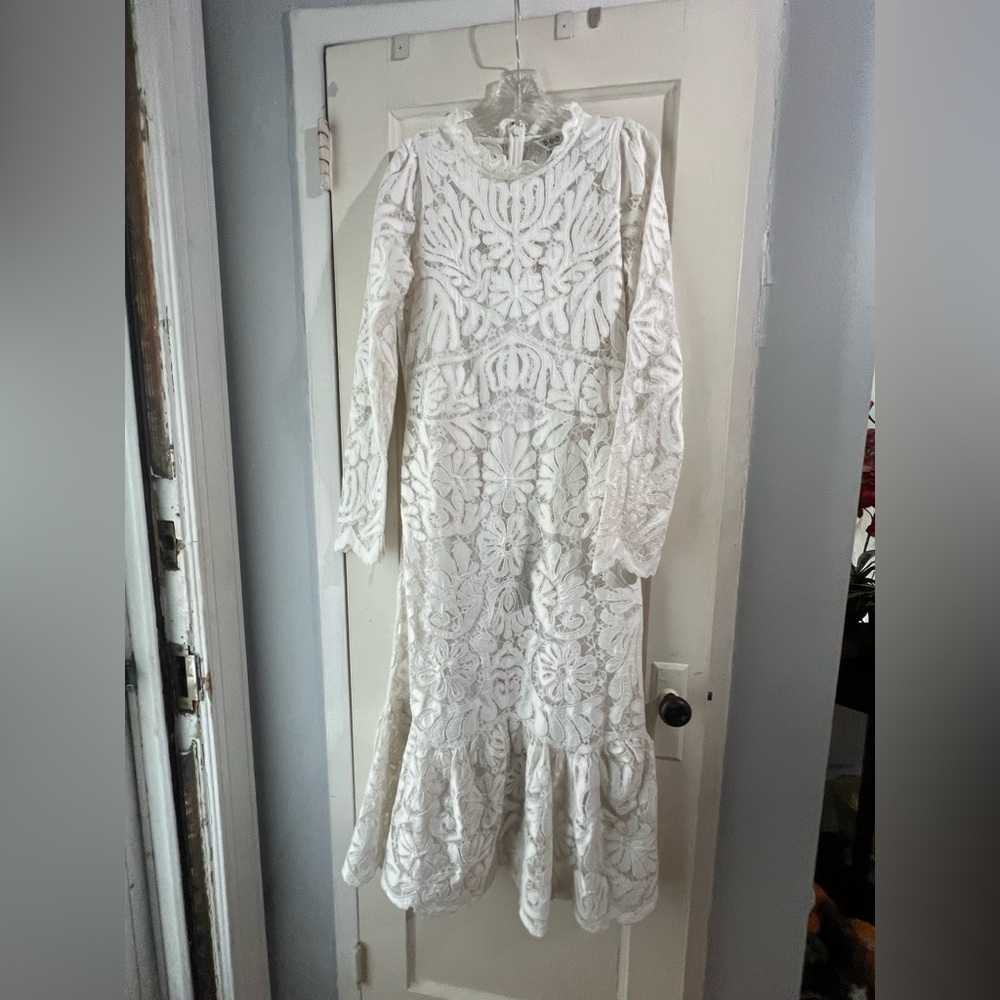 Sea Agathe Applique Dress 10 - Picture 16 of 16